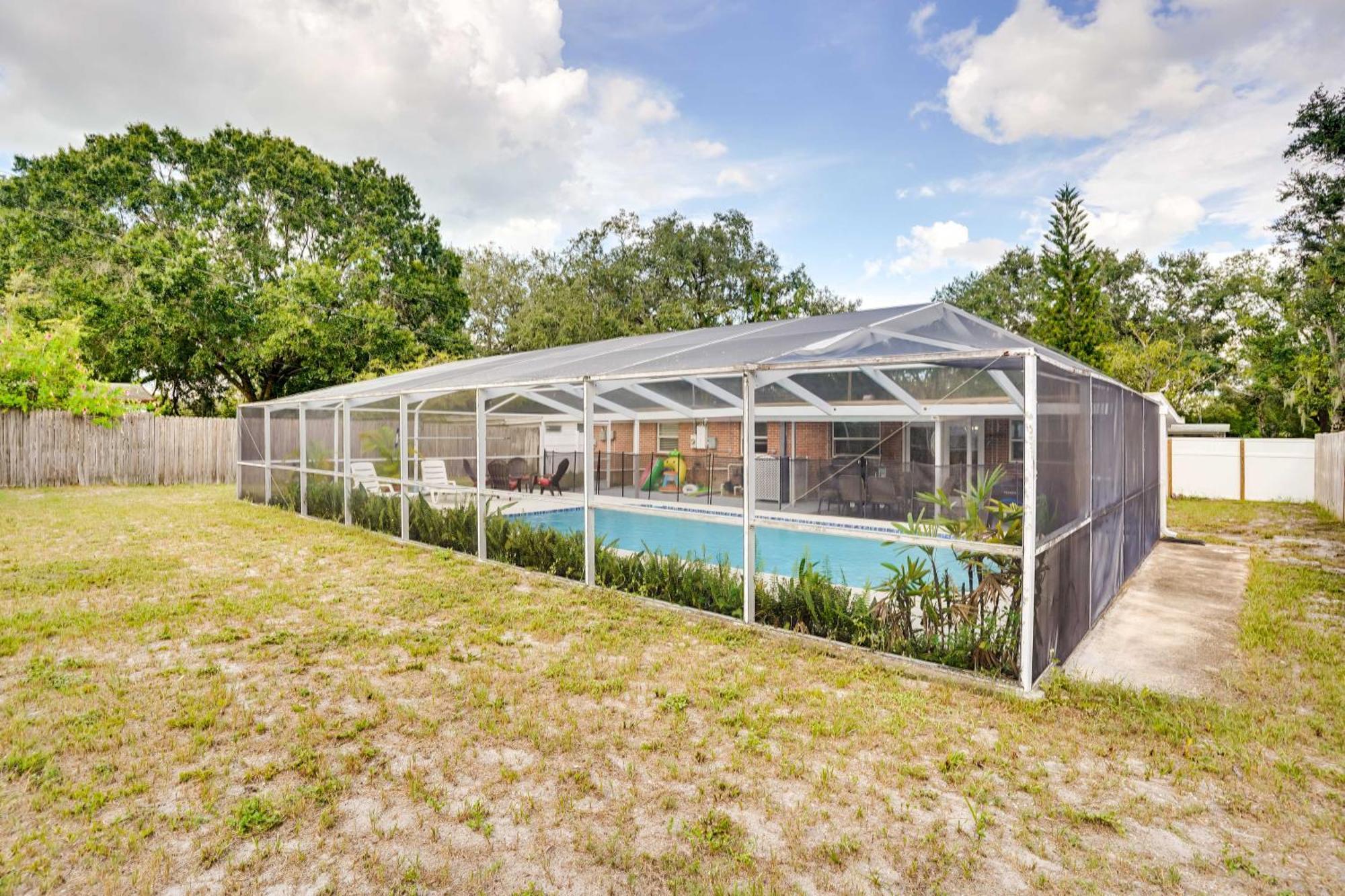 Pet-Friendly Lakeland Escape With Private Pool! Exteriör bild