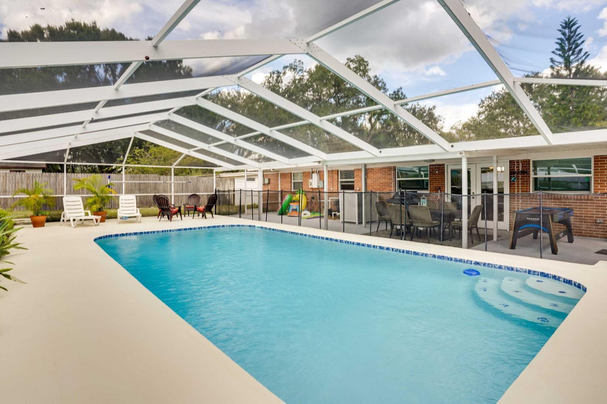 Pet-Friendly Lakeland Escape With Private Pool! Exteriör bild